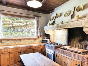 Fridge, microwave, oven, dishwasher - Vista da Rocca di Papa by Interhome (Rocca di Papa)