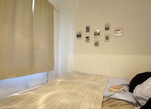 1 chambre, fer et planche à repasser, Wi-Fi gratuit