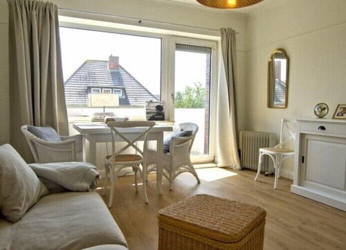 Capitainerie - maritime et proche de la plage