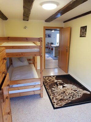 2 Schlafzimmer, Bügeleisen/Bügelbrett, WLAN, Bettwäsche