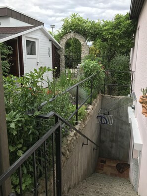 住宿地面