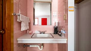 Free toiletries, hair dryer