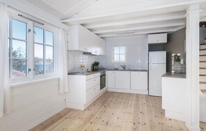 Geladeira, cooktop, lava-louças