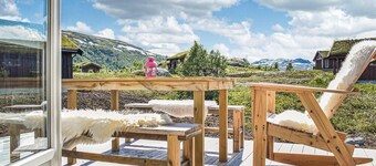 Awesome home in Vøringsfoss with WiFi