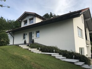 Exterior - Apartment in Upper Bavaria near Ammersee, Augsburg, Munich and Garmisch (Vilgertshofen)