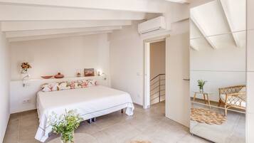 2 chambres, fer et planche Ă repasser, Wi-Fi gratuit, draps fournis