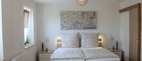 2 bedrooms, in-room safe, iron/ironing board, travel crib