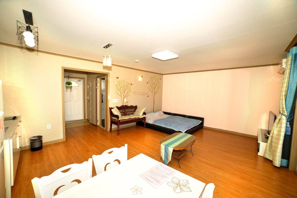 1 bedroom, free WiFi