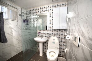 Bathroom - Pyeongchang Story Pension (Pyeongchang)
