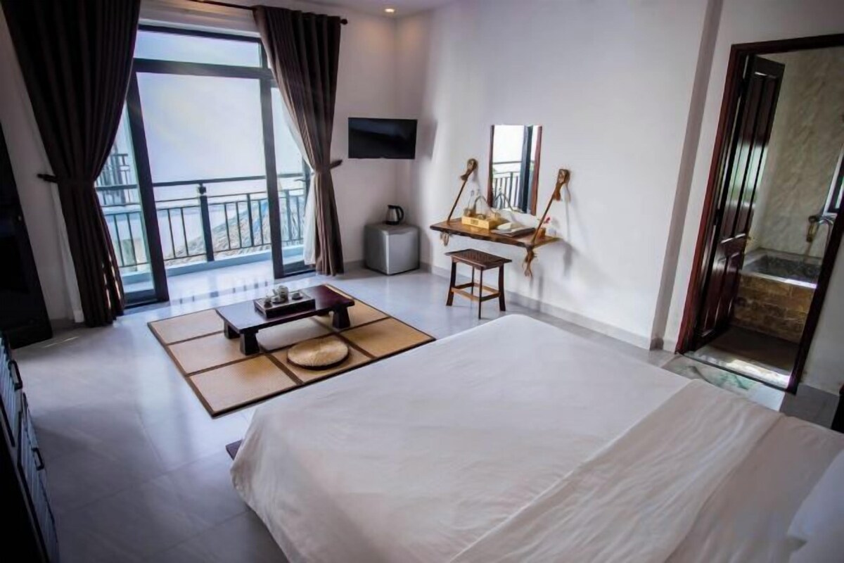 Superior Double Room - Pool View