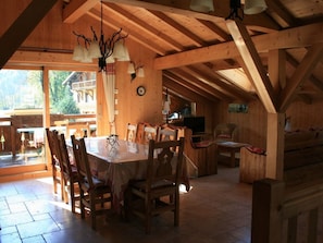 تناول الطعام