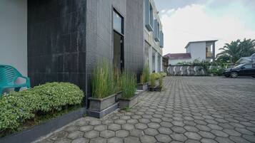 تفاصيل الفندق من الخارج