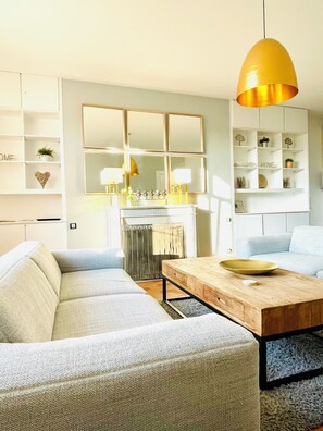 Smart-TV, Kamin