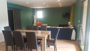 Dining - Beautiful Villa in a quiet (St Maurice d ibie)
