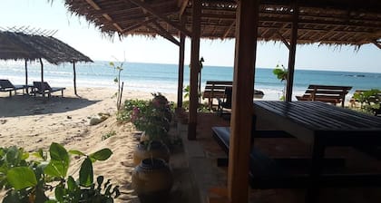 D&W Beach Haven Bungalows