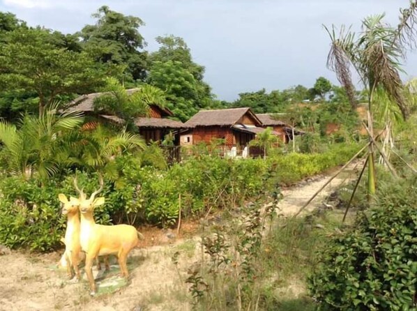 Basic trippelrum | Unika möbler och sängkläder