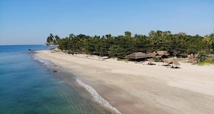 D&W Beach Haven Bungalows