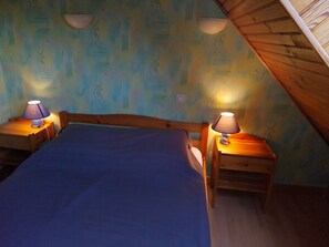 4 عدّة غرف نوم ومكواة/لوح كي وواي فاي مجانًا