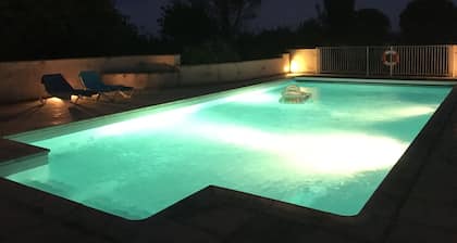 Geräumiges Zimmer mit Pool (Toulouse-Albi) # 1