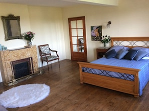 1 bedroom, free WiFi - Spacious room with swimming pool (Toulouse-Albi) # 1 (Lisle-sur-Tarn)