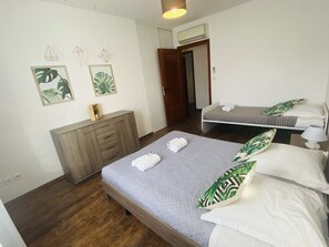4 bedrooms, desk, iron/ironing board, WiFi - Bella Villa Bernardini (Ventiseri)