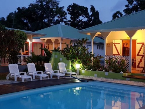 Studio ORCHIDÉE with terrace facing the pool