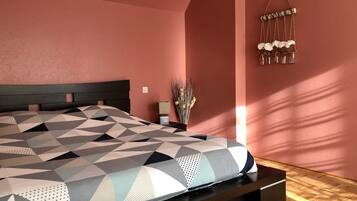 1 makuuhuone, äänieristys, Wi-Fi, vuodevaatteet