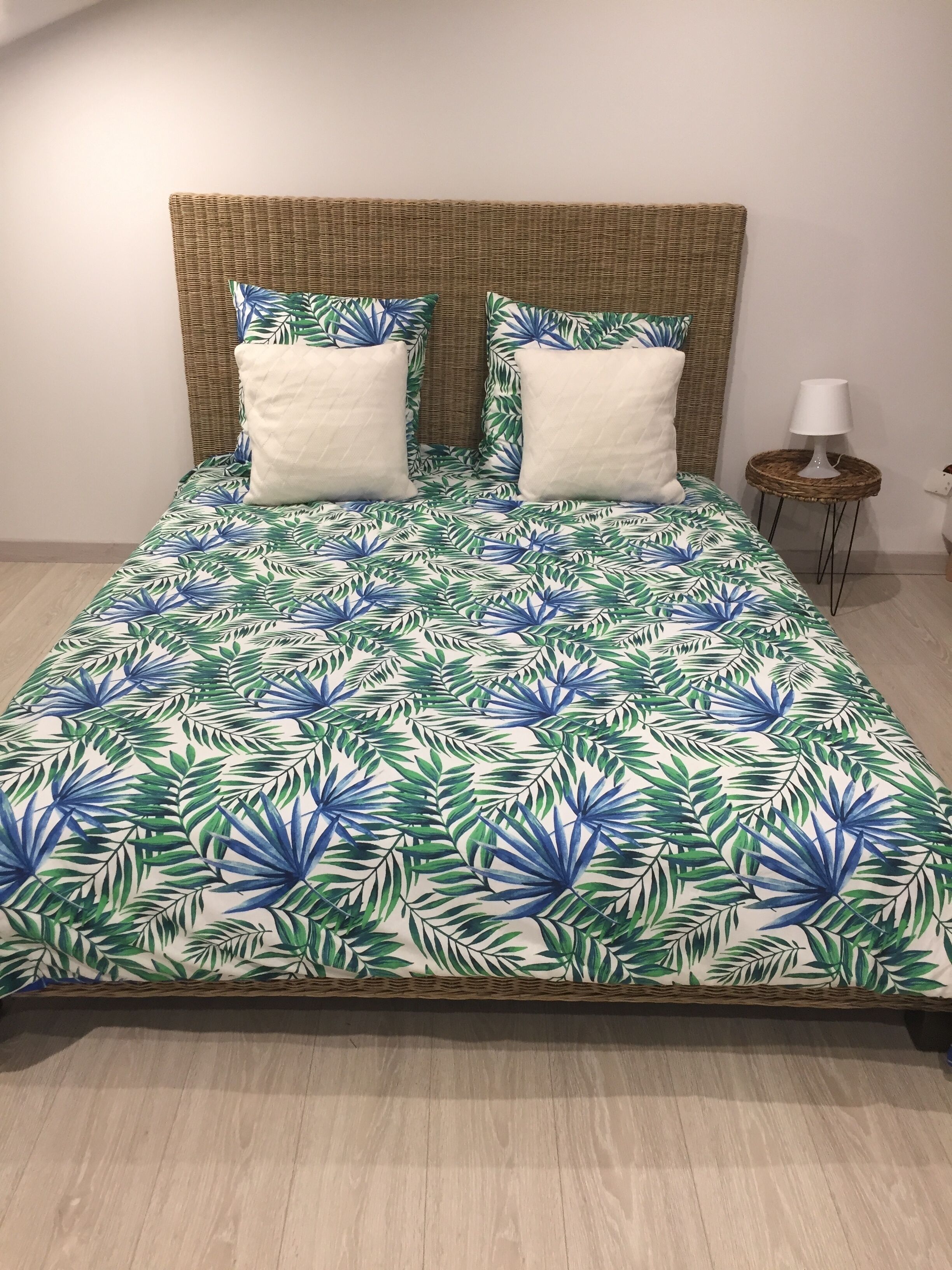 3 Schlafzimmer, Schreibtisch, schallisolierte Zimmer