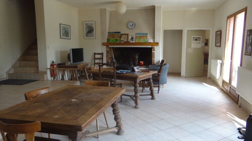 HARAS "MONTIGNY ON LOING"