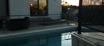 Modern Barbentane Villa