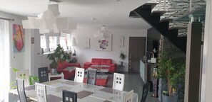 Dining - La Griffe à Foin, Kaysersberg - 300 m² House - Private Jacuzzi Sauna (Kaysersberg)