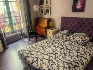 1 chambre, fer et planche à repasser, Wi-Fi, draps fournis