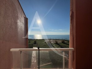 Property grounds - COQUET STUDIO 4 PERS RESIDENCE 1ERE LIGNE MER AVEC PISCINE (Sète)