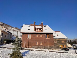 Esterni