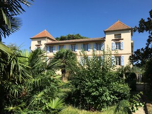Exterior - Spacious room with swimming pool (Toulouse-Albi) (Lisle-sur-Tarn)