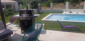 Outdoor spa tub - pretty villa in the heart of luberon (Lauris)