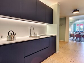 Fridge, microwave, oven, dishwasher