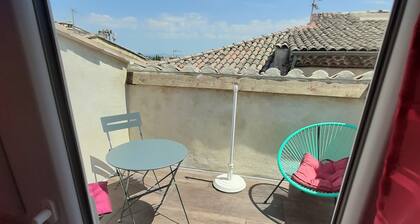 " Les Hauts De Bourg " APT 103 T2 COSY de 35 m2, 1 ch avec écran plat,Terrasse