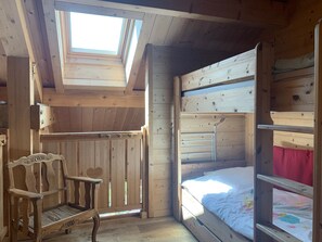 2 bedrooms, free WiFi