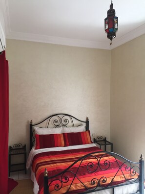 3 Schlafzimmer, Bügeleisen/Bügelbrett, WLAN