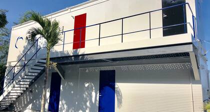 Nel Beach Rosso & Indigo