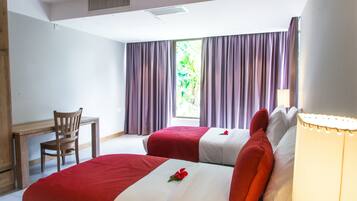 Apartament Comfort | 2 dormitoris, escriptori, planxa i posts de planxar i wifi gratuïta