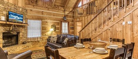 TV, peis og DVD-spiller