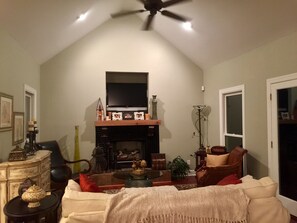 TV, fireplace, DVD player, books