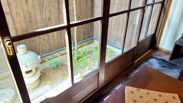 Standard Quadruple Room (No.2) | Terrace/patio