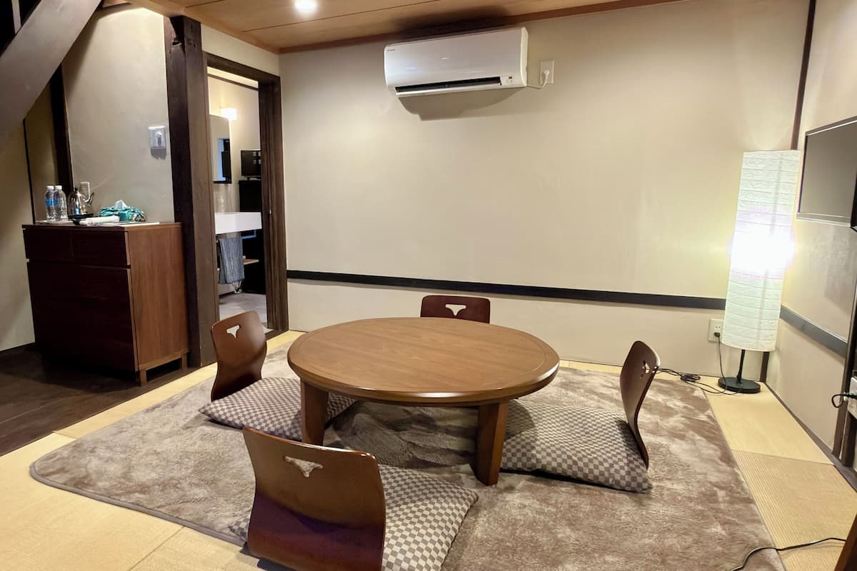 Japanese-style House (No.4) | Living area | LCD TV