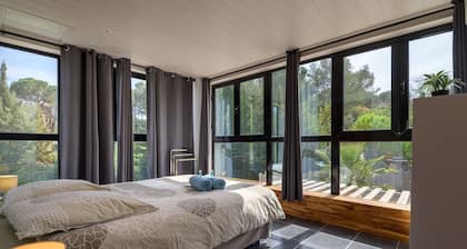 Villa T5 4 estrellas - contemporáneo en Montpellier con piscina