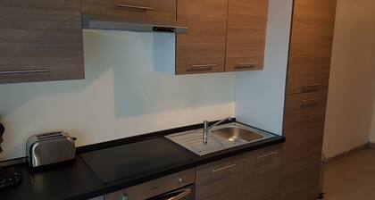 Studio 33mÂČ Ă©quipement complet + Terrasse