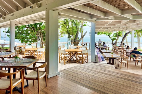 Vivero 24: Cozy villa w/ pool, Jacuzzi, waiter and housekeeper