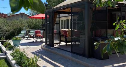 Broadmoor-Pool Mountain Theater Rm 4 Bedroom 3 Bath STR-25-0550